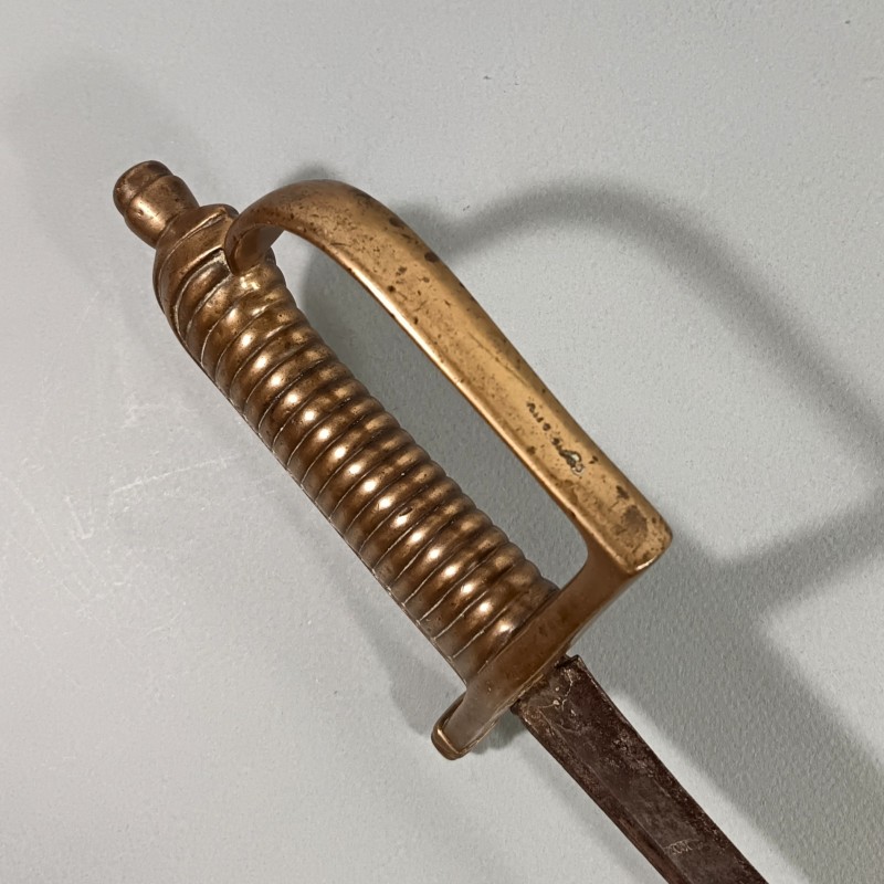 SABRE BRIQUET MODELE 1767 REVOLUTION ET EMPIRE 1790 - 1801 LAME ANCIENNE